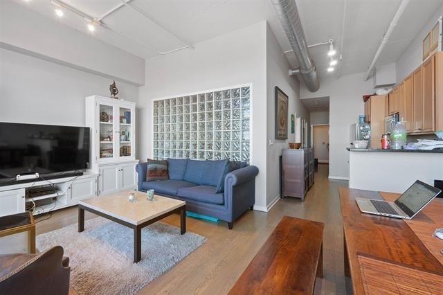 Building Photo - 689 Marin Blvd