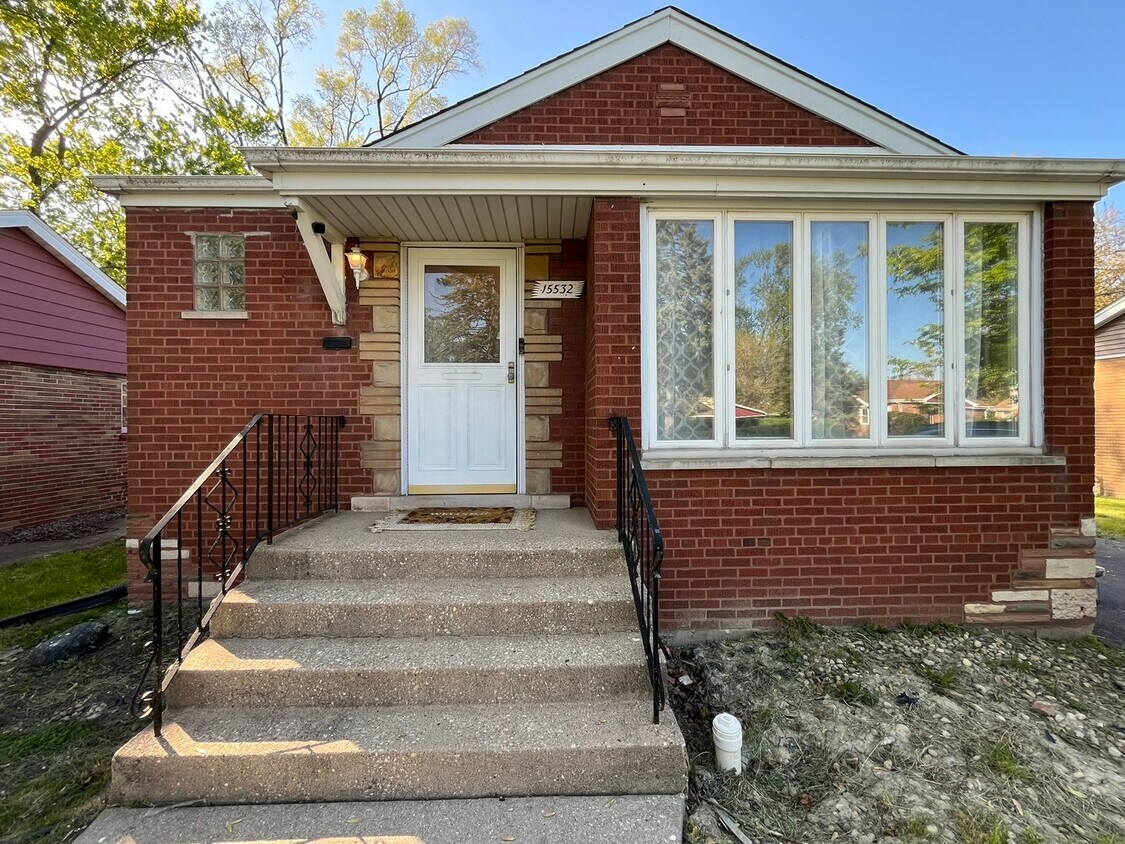 Foto principal - 15532 Gouwens Ln