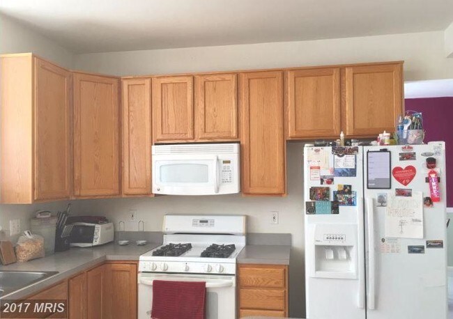Building Photo - 11686 Doral Ct