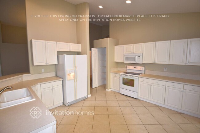 Foto del edificio - 11121 Laurel Walk Rd