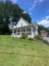 Building Photo - 656 Grove St