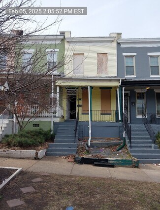 Building Photo - 2308 Sidney Ave