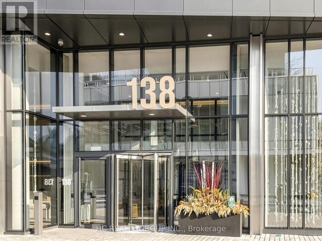 Building Photo - 138 Downes St