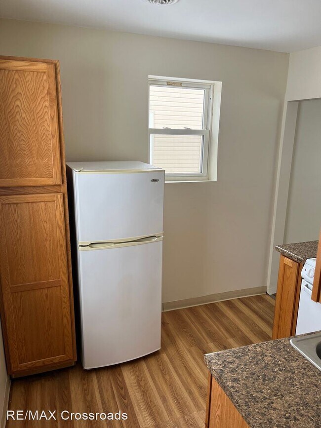 Foto del edificio - 2 br, 1 bath House - 1587 Martha Ave