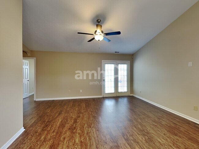 Foto del edificio - 4316 Strawflower Drive