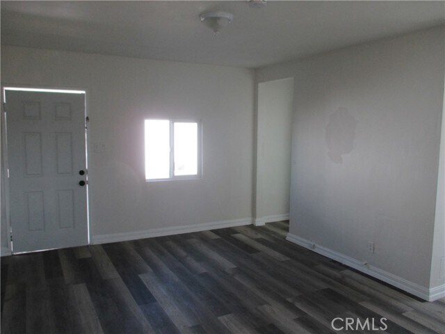 Foto del edificio - 424 E Arbor Vitae St