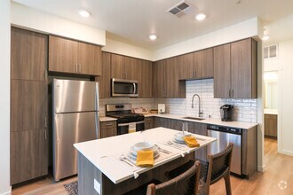2BD, 2BA - 1,147SF Model - Allaso Journal Center