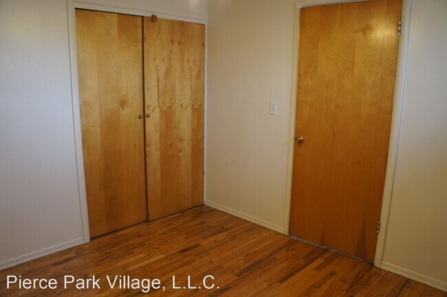 Building Photo - 1 br, 1 bath Apartment - 6103 West State S...