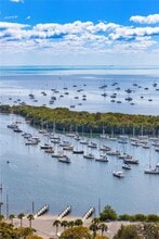 Building Photo - 2831 S Bayshore Dr