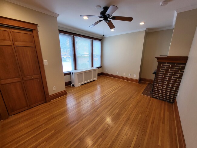 Foto del edificio - 1434 E Chocolate Ave