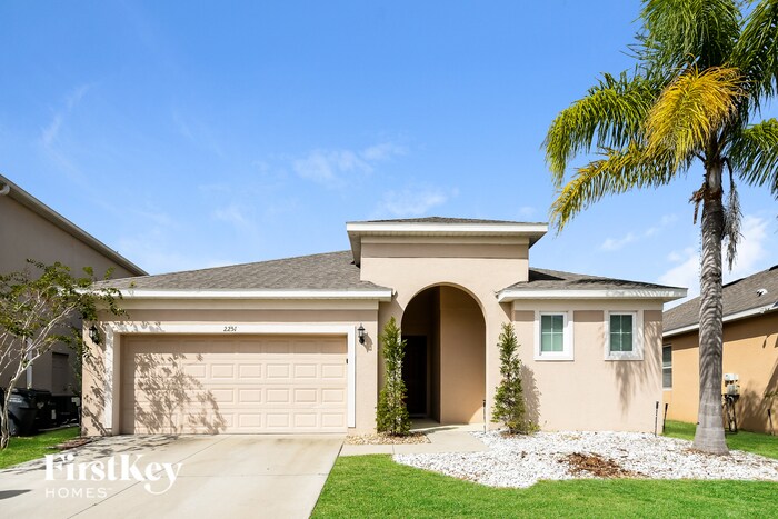 Foto principal - 2251 Crofton Ave