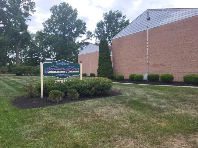 Foto del edificio - 3883-3885 Bennett Rd. - Bldg 1, #4