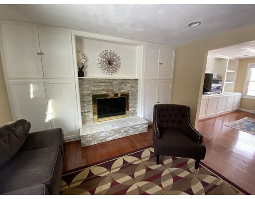Building Photo - 23 Flintlock Rd
