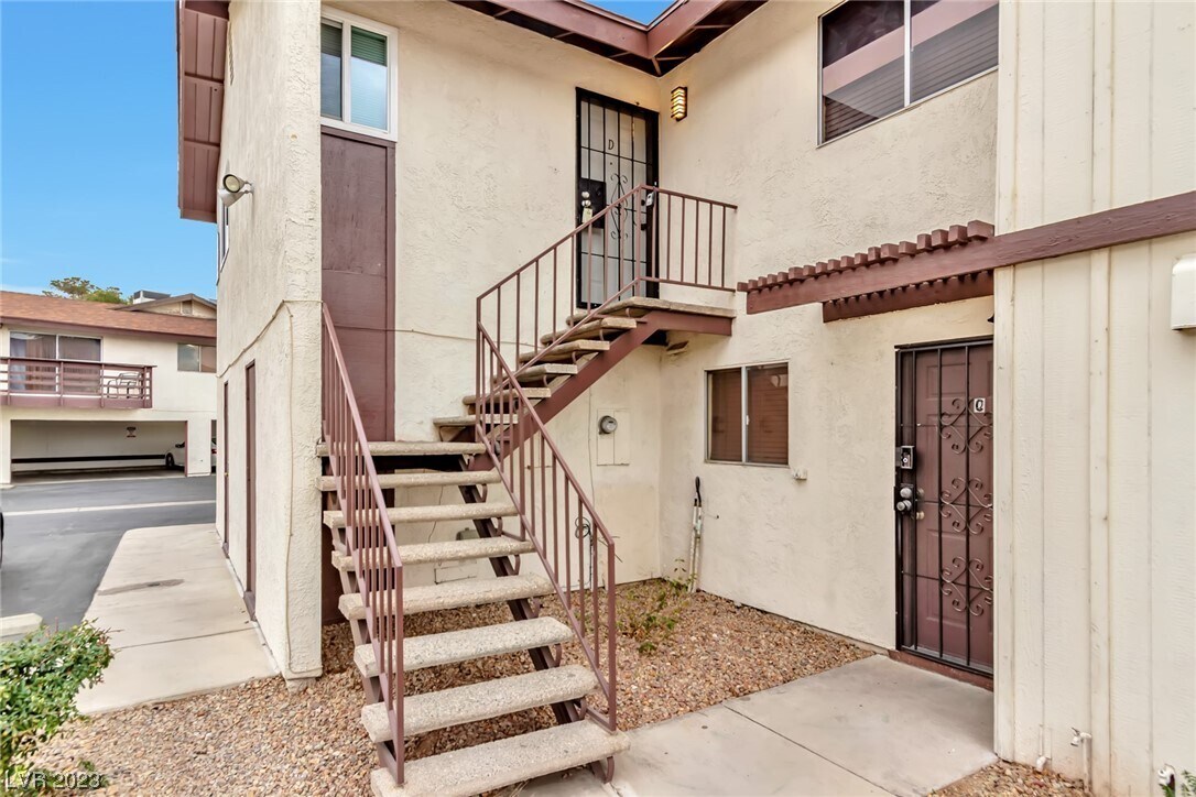 2333 Cardiff Ln Unit D, Las Vegas, NV 89108 Condo for Rent in Las