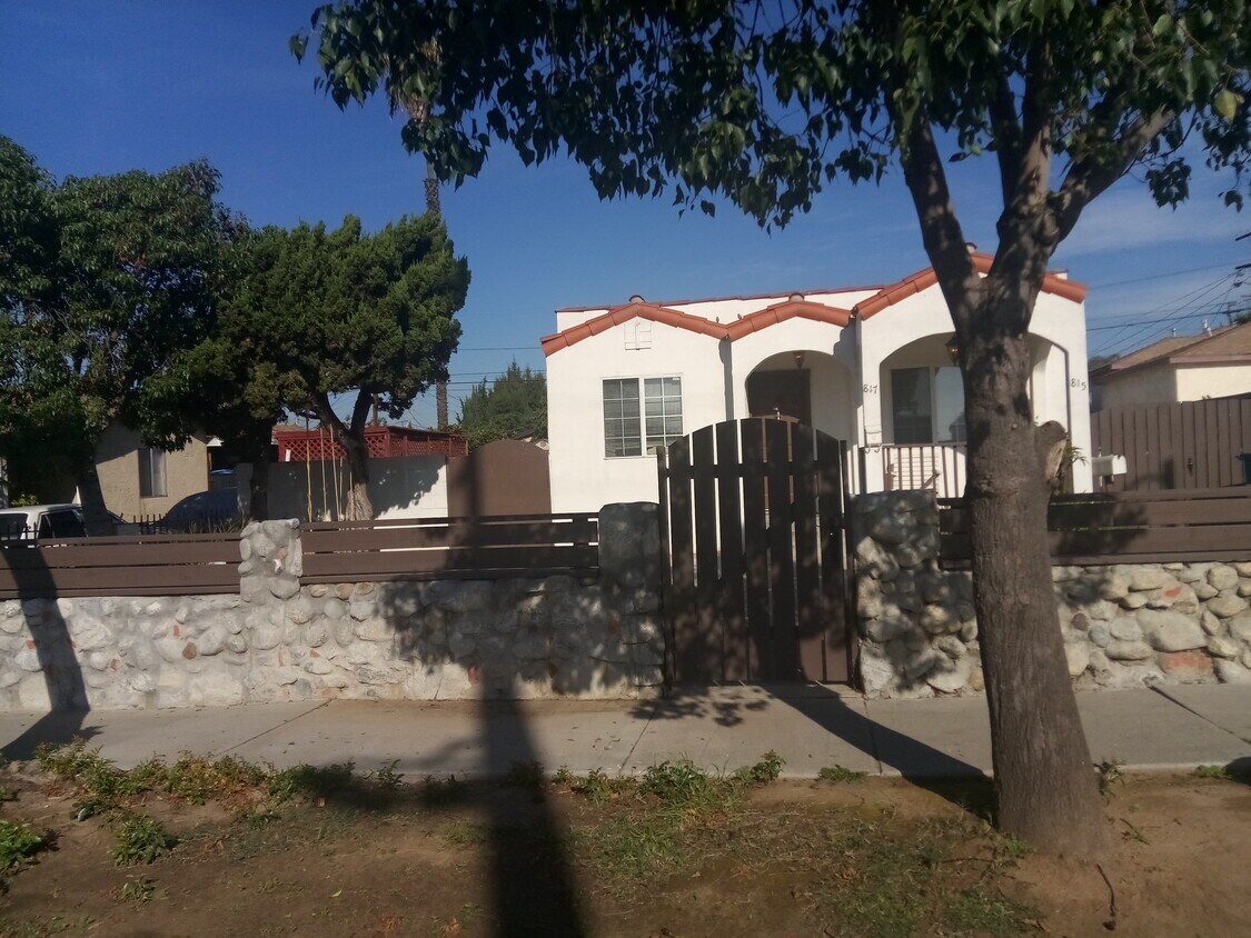 817 W 134th St, Gardena, CA 90247 House Rental in Gardena, CA