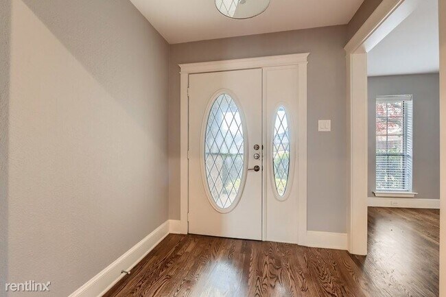 Building Photo - 4 br, 3 bath House - 207 Tanglewood Dr UNIT