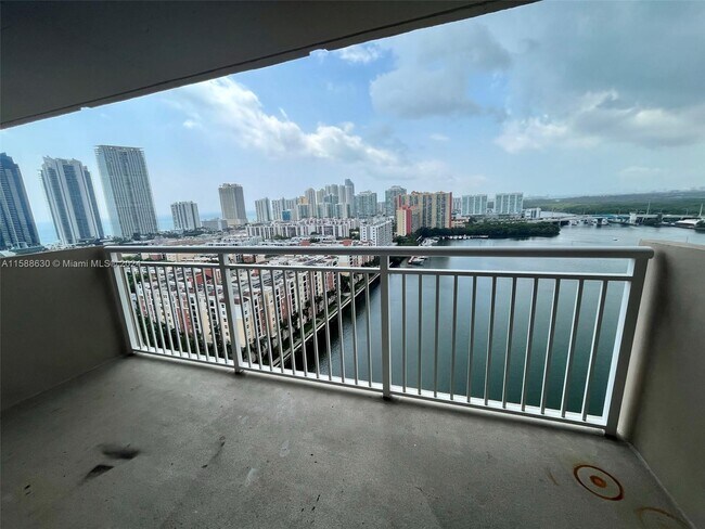 Foto del edificio - 250 174th St