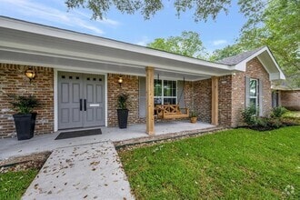 Building Photo - 18403 Point Lookout Dr