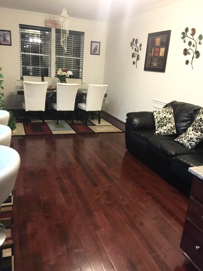 24813 Mason Dale Ter, Chantilly, VA 20152 Townhome Rentals in