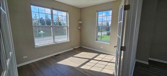 Building Photo - 210 Timberleaf Cir