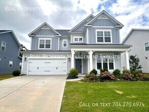 Building Photo - 6511 Wildbrook Dr