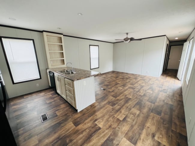 Photo - 9477 Lansdowne Rd Townhome