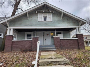 Building Photo - 608 N Dearborn St