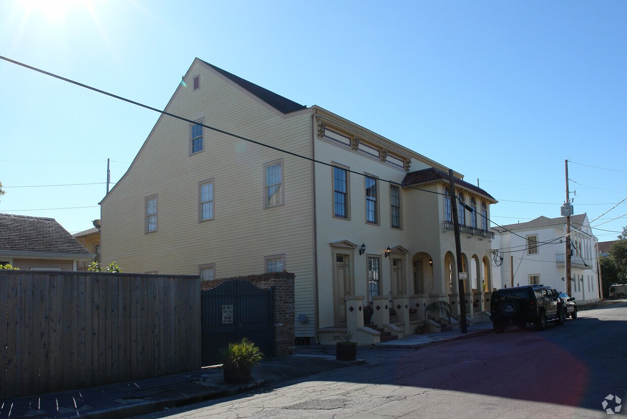 Foto del edificio - 1118 Orange St