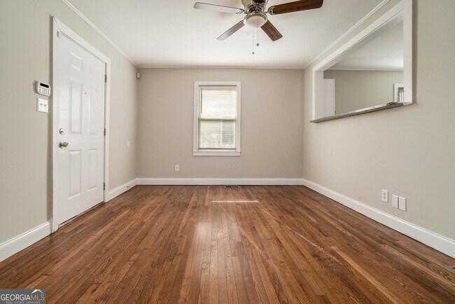 Foto del edificio - 973 Lawton St SW