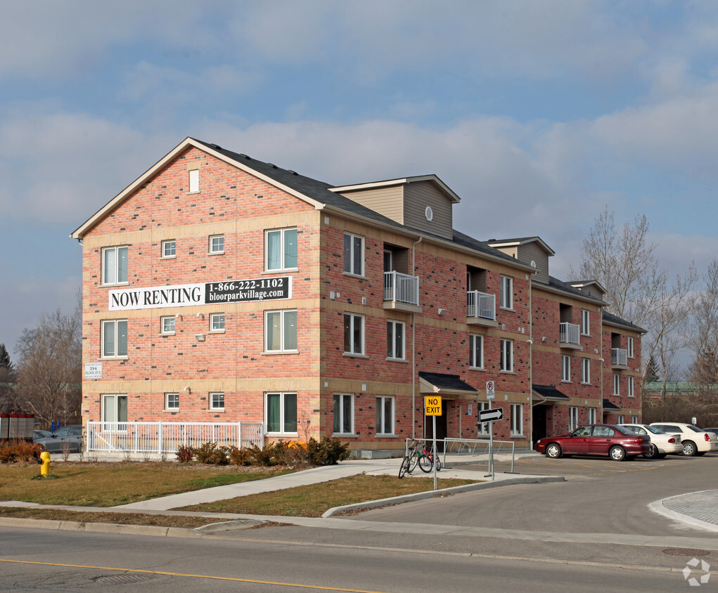 Building Photo - Bloor Park Village