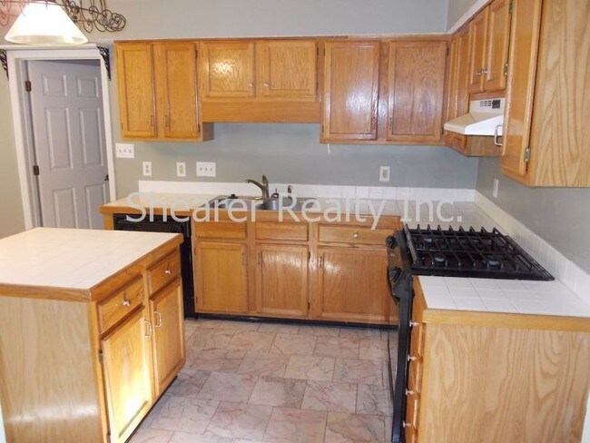 Building Photo - 14533 Raynham Dr