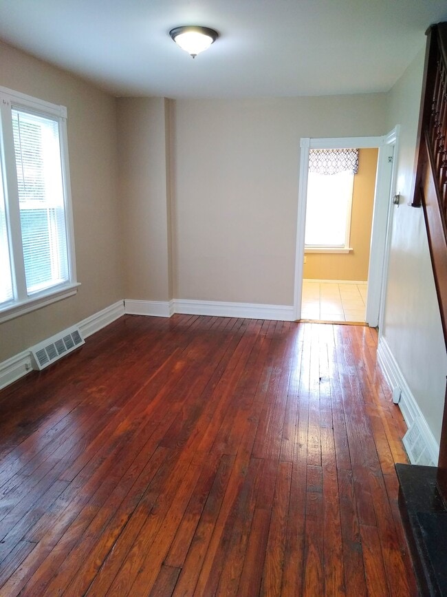 Foto del edificio - 513 Hanover St