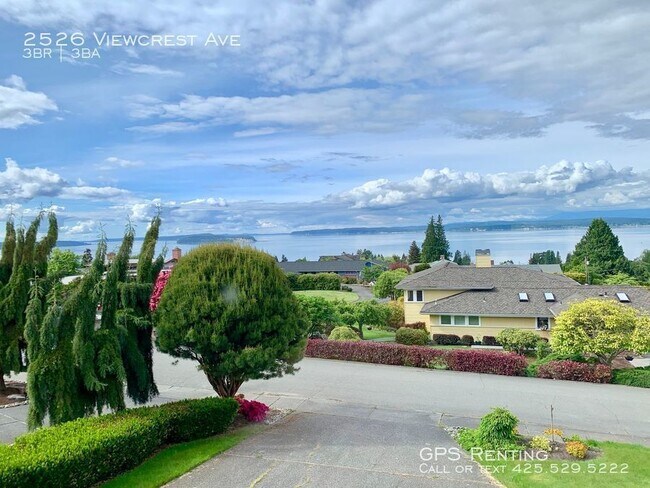 Foto del edificio - 2526 Viewcrest Ave