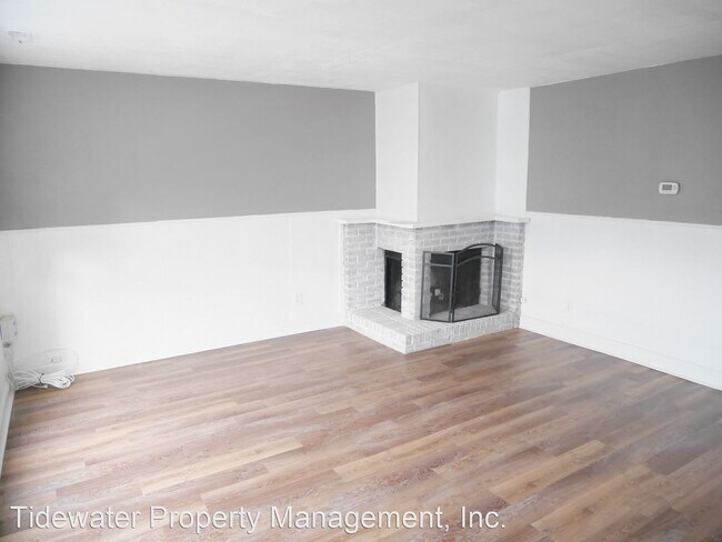 Building Photo - 3 br, 1.5 bath House - 8841 Pennsburry Pl