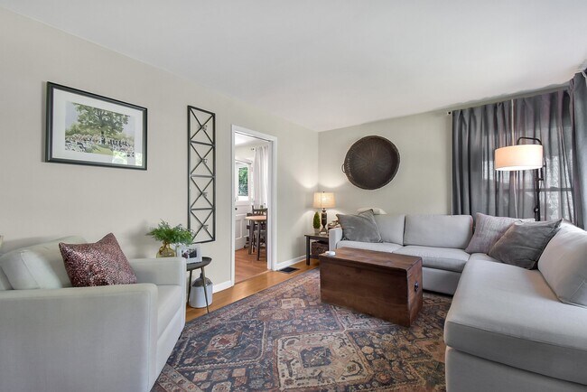 Foto del edificio - 2375 Swansea Rd