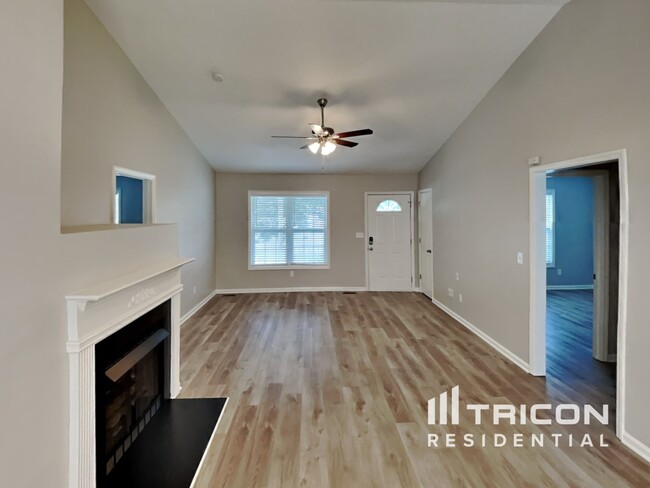 Foto del edificio - 1510 Southtree Ln