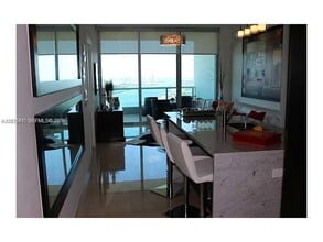 Building Photo - 900 Biscayne Blvd