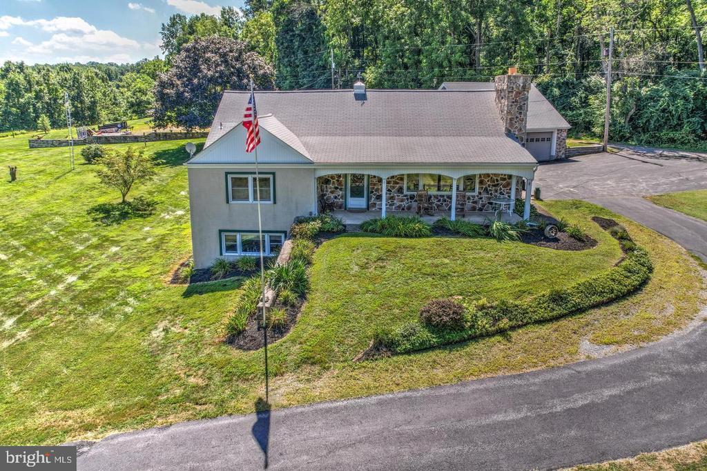 Foto principal - 1735 Little Conestoga Rd