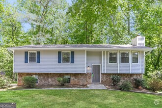 Building Photo - 1576 Ember Cir SW