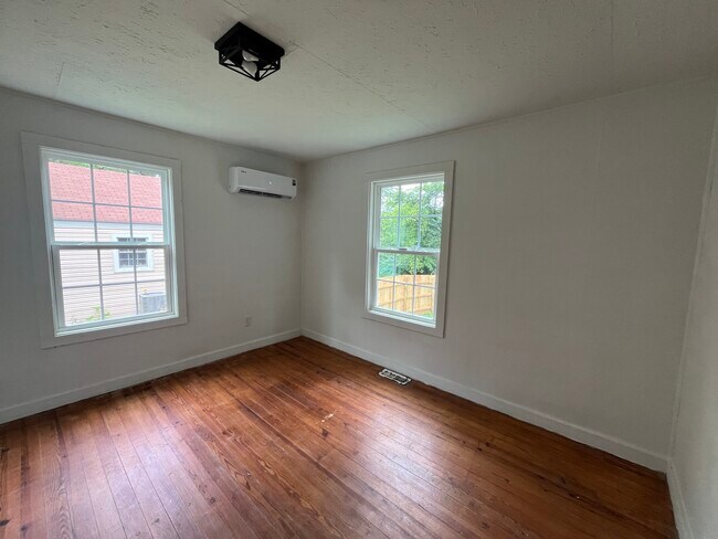 Foto del edificio - 105 Ridge St