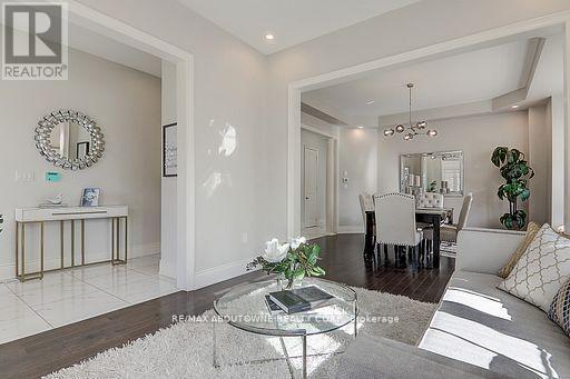 Photo du bâtiment - 459 Threshing Mill Blvd.