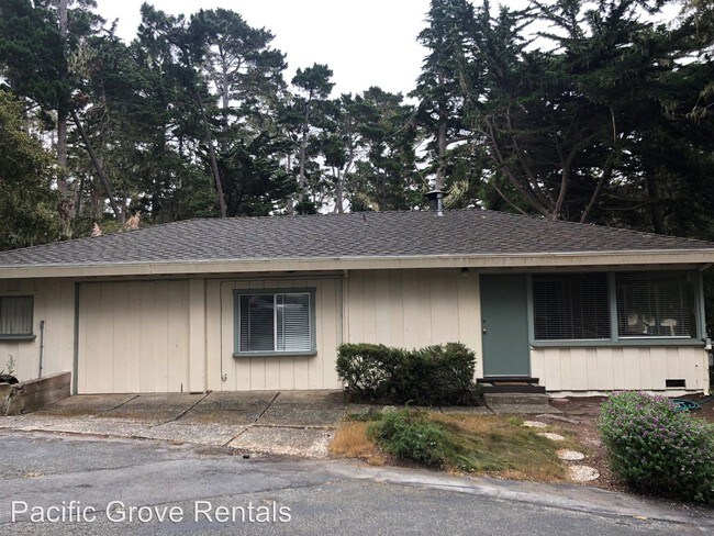 Foto del edificio - 1 br, 1 bath House - 3253 17 Mile Drive