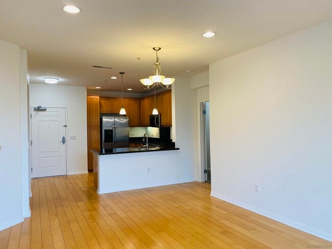 Building Photo - 3887 Pell Pl
