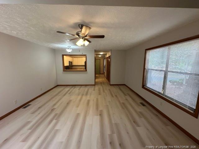 Foto del edificio - 1160 Windham Ct