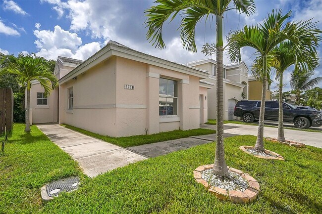 Building Photo - 3084 Lighthouse Place