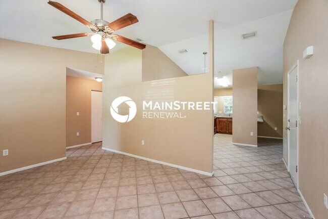 Building Photo - 3 Bedroom Pet-Friendly Home in Ellenton, FL with Main Street Renewal