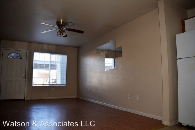 Building Photo - 2 br, 1.5 bath House - 135 Hickory Ridge