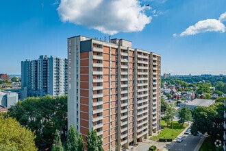 Building Photo - Rebecca Towers
