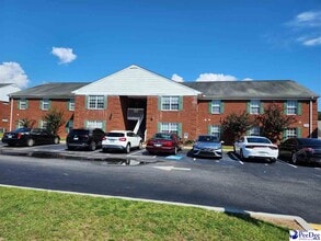 Building Photo - 527 3rd Loop Rd