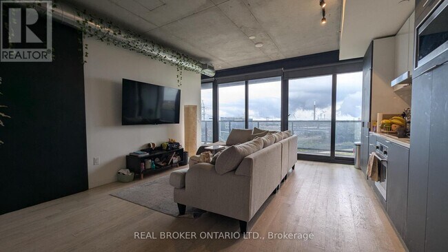 Photo du bâtiment - 170 Bayview Ave